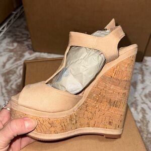 Stylish Tan Wedge Sandals